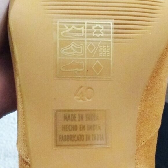 Find ~ Tan Caramel Ankle Boots Size 9.5 ~ NIB MSRP $60 ~ Boho Zippered Booties - Picture 4 of 8